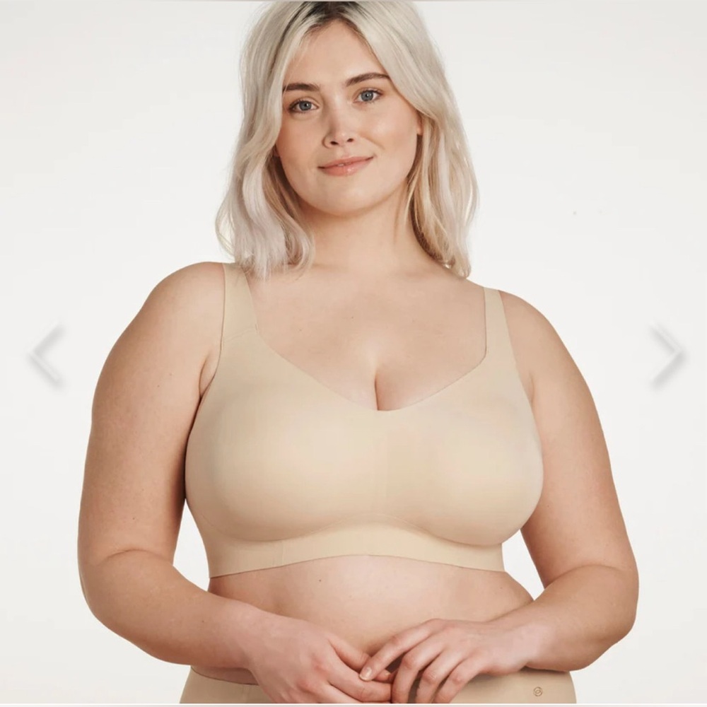 Evelyn & Bobbie Beyond Bra